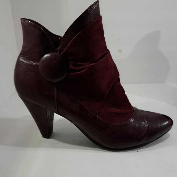 Ladies Gorgeous Ankle Boots - Picture 2 of 8